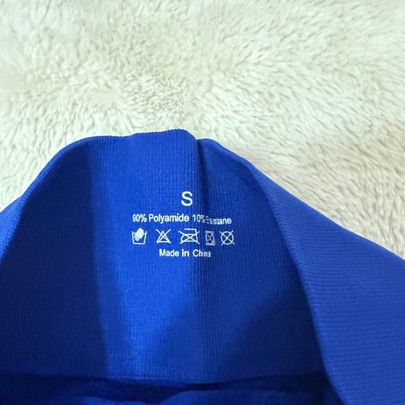 SHEIN Blue Athletic Set - Picture 3 of 6